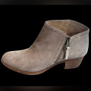 Lucky Brand Women’s Tan Suede Booties SZ 8.5